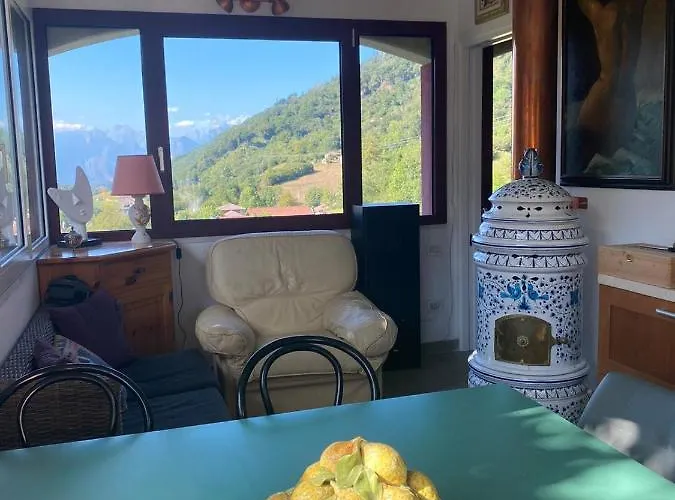 Al Casel فندق مبيت وإفطار Tovena